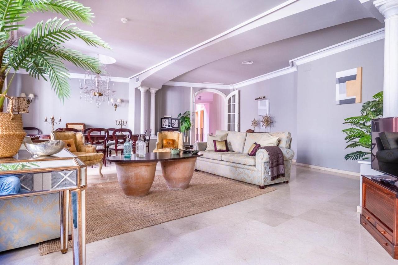 Casa Palacio Sxviii Con Piscina En Centro Historico De Sevilla Eksteriør billede